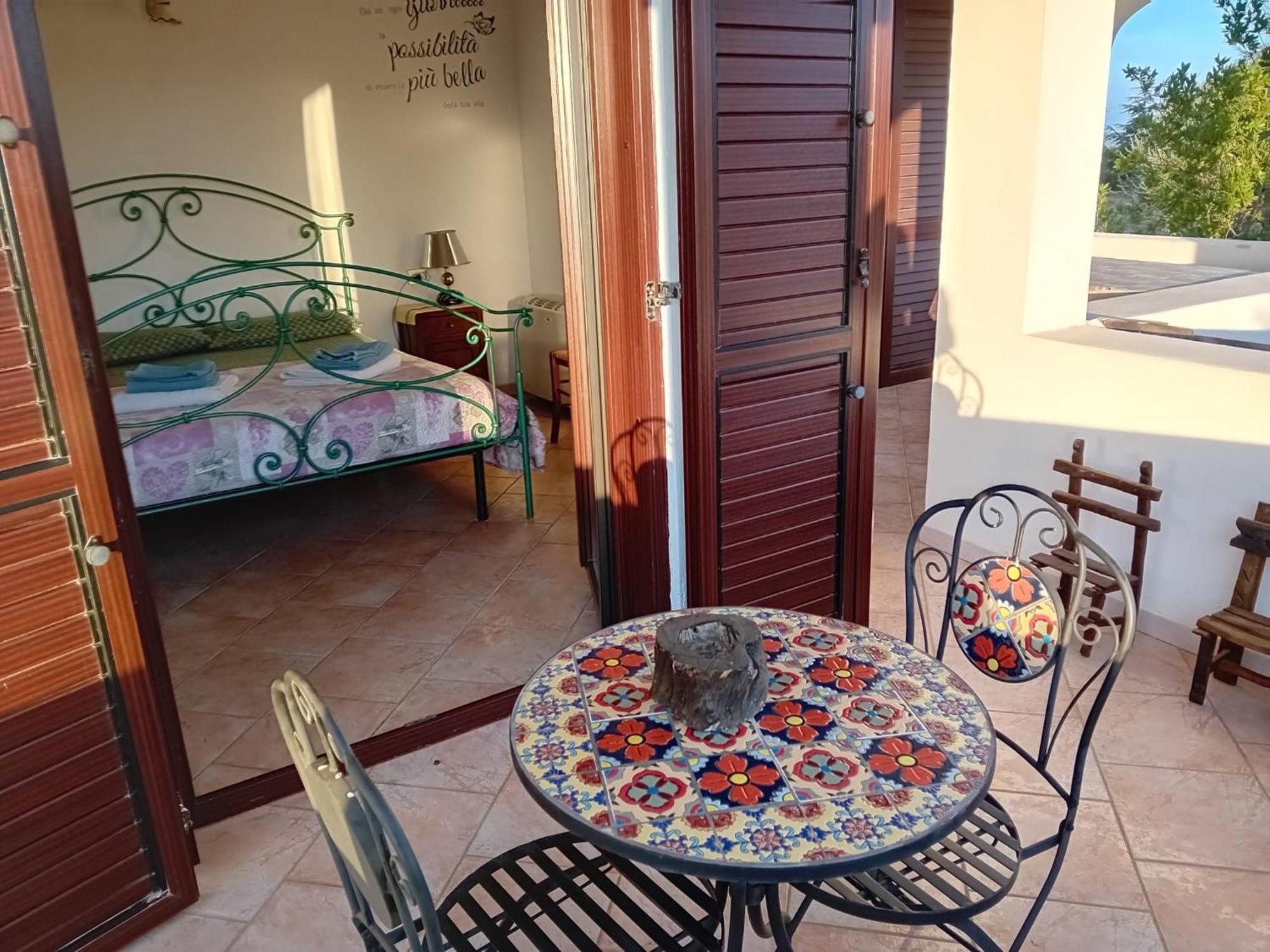 Lugori Bed & Breakfast Seùlo Екстериор снимка