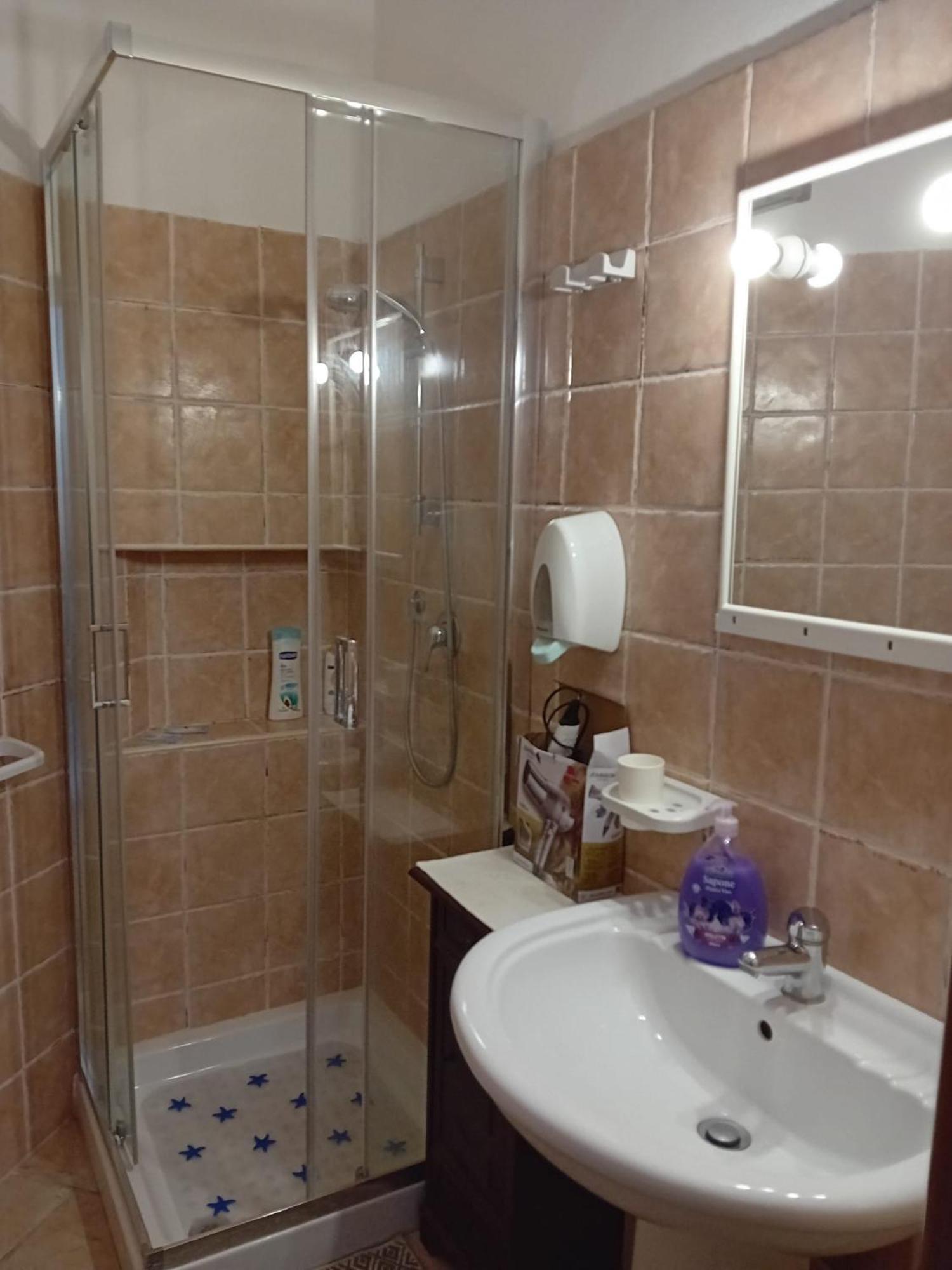 Lugori Bed & Breakfast Seùlo Екстериор снимка