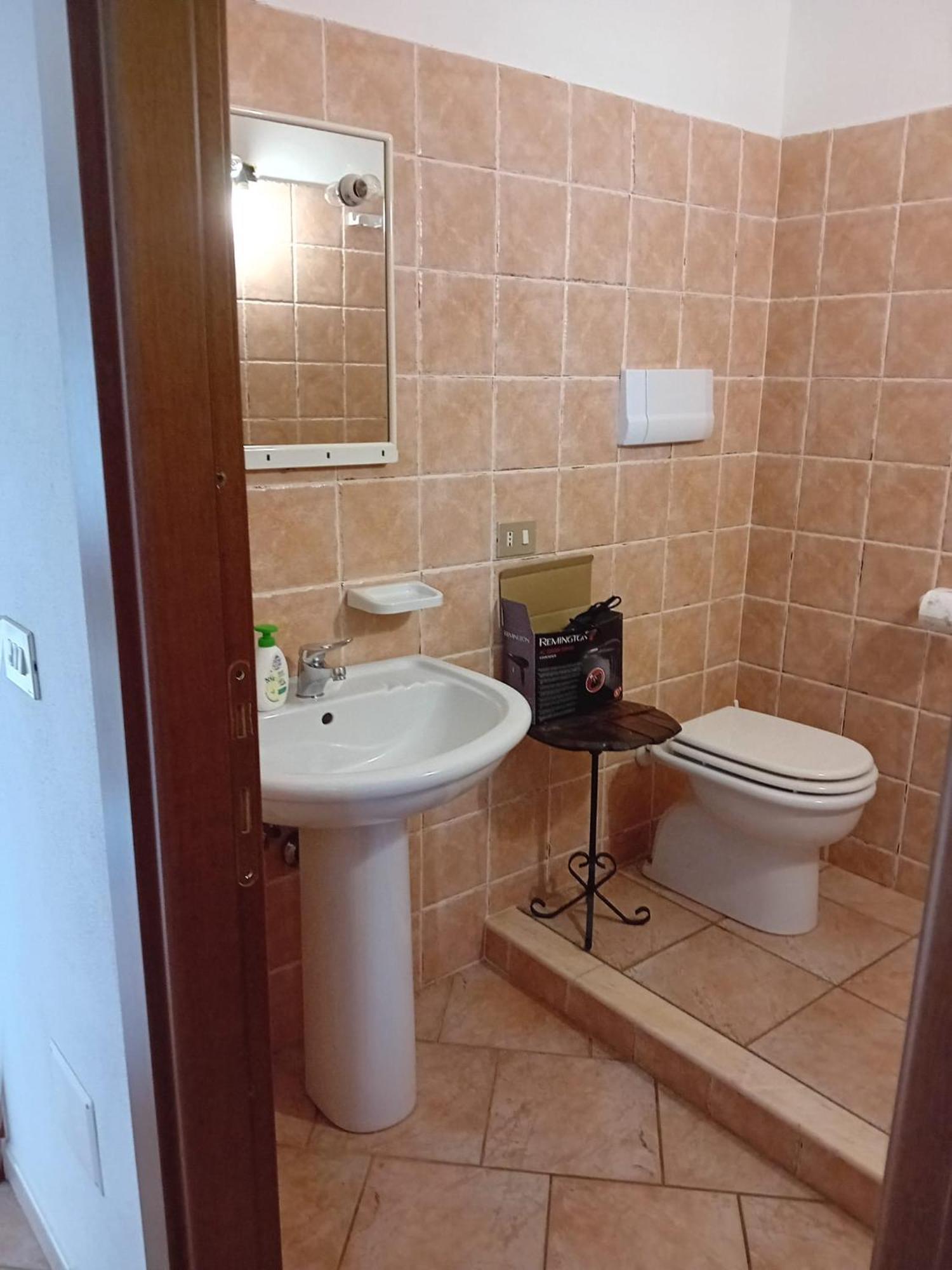 Lugori Bed & Breakfast Seùlo Екстериор снимка